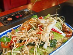 -田家大院东北农家菜铁锅炖(西安总店)