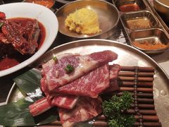 -草家酱蟹炭火烤肉店(珲春南路一店)
