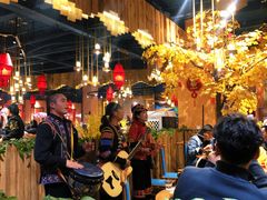 -老滇山寨•云南特色菜•地方菜•民族风情歌舞表演(金碧店)