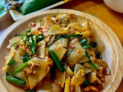 -蜗牛小馆醉乡民谣云南菜(惠新西里店)