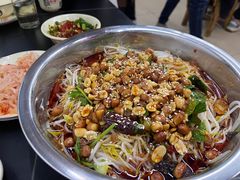 -周良天山牛杂城(天山路总店)