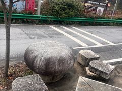 -小洞天柴火土菜馆