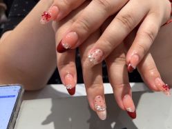 -瞧·享轻奢美甲美睫
