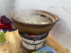 -威邵鸡煲(西华路总店)