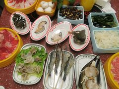 -四囍码头海鲜烧烤自助火锅(外滩南京东路悦荟广场店)