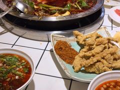 -蛙一刀·麻椒鱼火锅(金仙桥店)