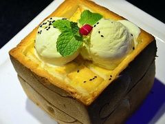 -蜜桃餐厅·伴山(海岸城店)