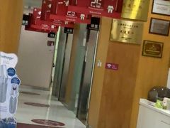 -雅悦齿科(顾村公园店)
