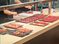 -牛里牛气· 榴莲海鲜鲜牛肉自助火锅·烤肉(横岗店)
