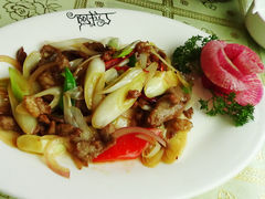 葱爆羊肉-克拉玛依新疆餐厅