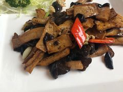 -越宴(西施山路店)
