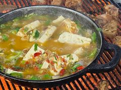 -小辣椒火盆烧烤(温泉南街店)