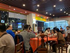 大堂-化州大众美食城(宝安老牌店)