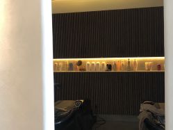 -C-18 SALON