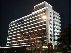 -汇泉王朝大饭店-旋转餐厅(南海路店)