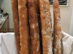 20％黑麦水果干面包-WHEAT&BAKER-麥(凯德来福士店)