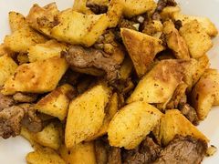 -汗腾格里·风味餐厅(新疆驻京办店)