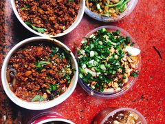 -八一路好吃街(雨田商务大厦店)