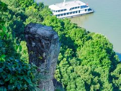 -严子陵钓台(富春江小三峡)