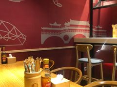 -八二小区抄手(龙湖上城天街店)