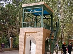 -艾提尕尔清真寺