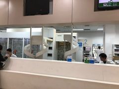 -上海交通大学医学院附属仁济医院南院-停车场