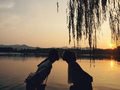 -苏堤停车场
