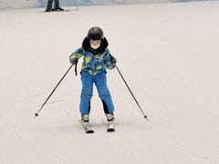 -哈尔滨热雪奇迹