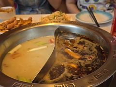 -天宜隆蘑菇宴火锅(石景山旗舰店)