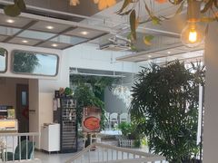 -ins森林童话餐厅coffee&bistro
