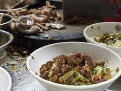 -阿阳牛腩腌面店