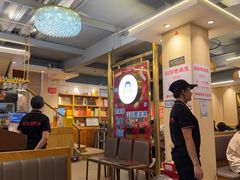 -胡须佬鸡煲四季火锅店(石厦西村直营店)