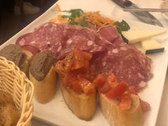 -奥斯特牛排馆(美第奇宫店)