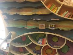 -钟书阁(松江泰晤士小镇店)