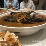 我们拿手机拍菜，工作人员不让拍