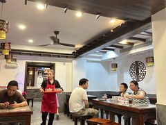 -长人馄饨铺(解放街店)
