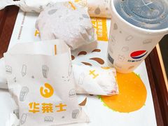 -华莱士炸鸡汉堡(重庆邮电大学店)