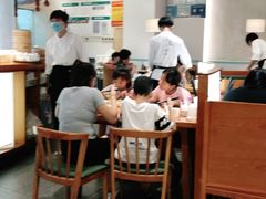 大堂-诚铭记·虾仁汤包·成都小吃(融创店)