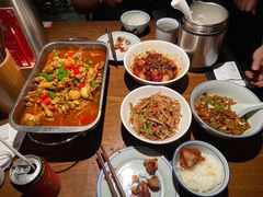 明炉馋嘴牛蛙-老湘村·湖南土菜(天河维多利店)