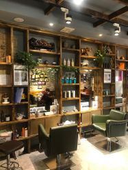 点击看大图 -MONE美发沙龙