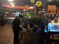-何师烧烤Pro·30年老品牌·川菜·香辣蟹(太古里旗舰店)
