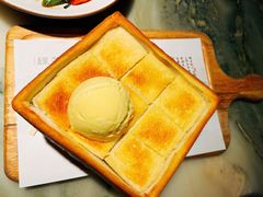 面包诱惑-绿茶餐厅(成都大悦城店)