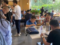 大堂-郭记老汉口热干面