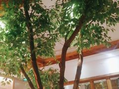 -蜜桃餐厅·伴山(湖滨商业街店)