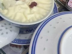 -广信牛奶甜品世家(台东店)