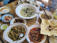 -严记小天府酸菜鱼(西四路店)