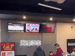 -哈贝卡汽车服务连锁(高新二路店)