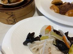 -万龙洲海鲜(大兴绿地缤纷城店)