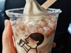 爆芋泥雪糕杯-喜茶(东莞汇一城店)