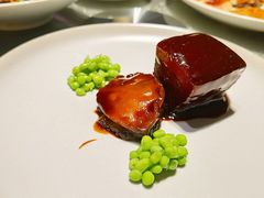 鲍鱼红烧肉-杭州西子湖四季酒店·金沙厅